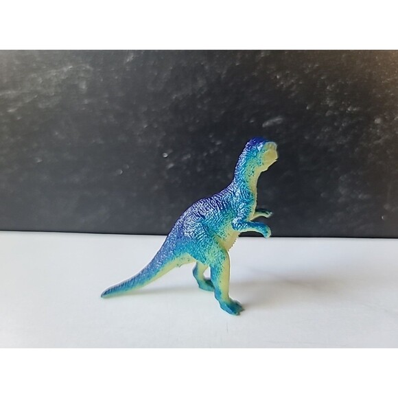 Mini Plastic Dinosaur Toy - Picture 6 of 10